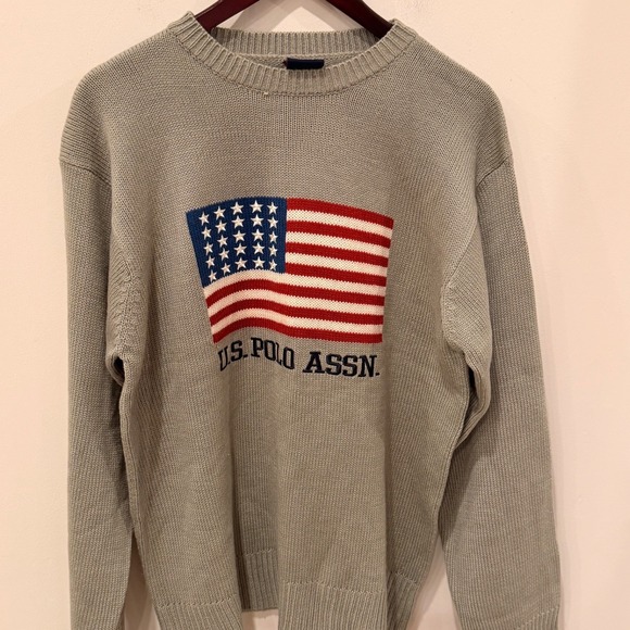 U.S. Polo Assn. Sweaters - US Polo Assn Gray American Flag Crewneck Sweater Mens Medium Acrylic Knit